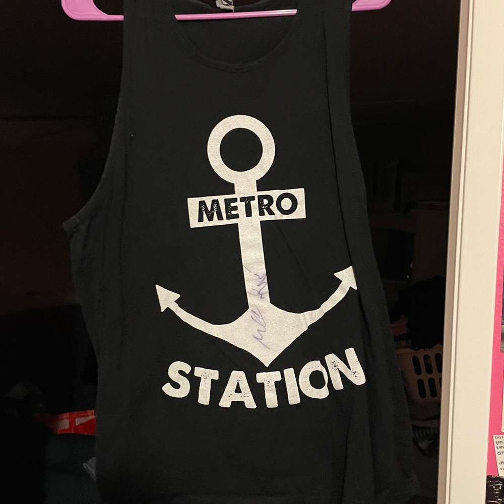 Metro Station tank SIGNED